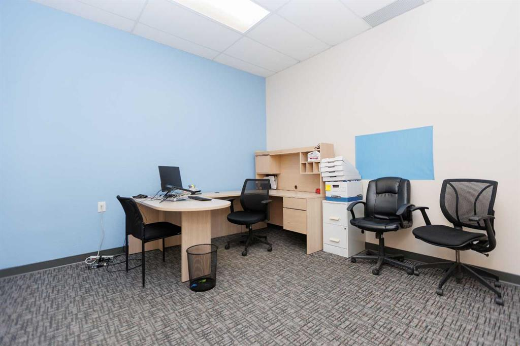 4730 50 Street, Red Deer, Alberta, T4N 1X2 (98138257)