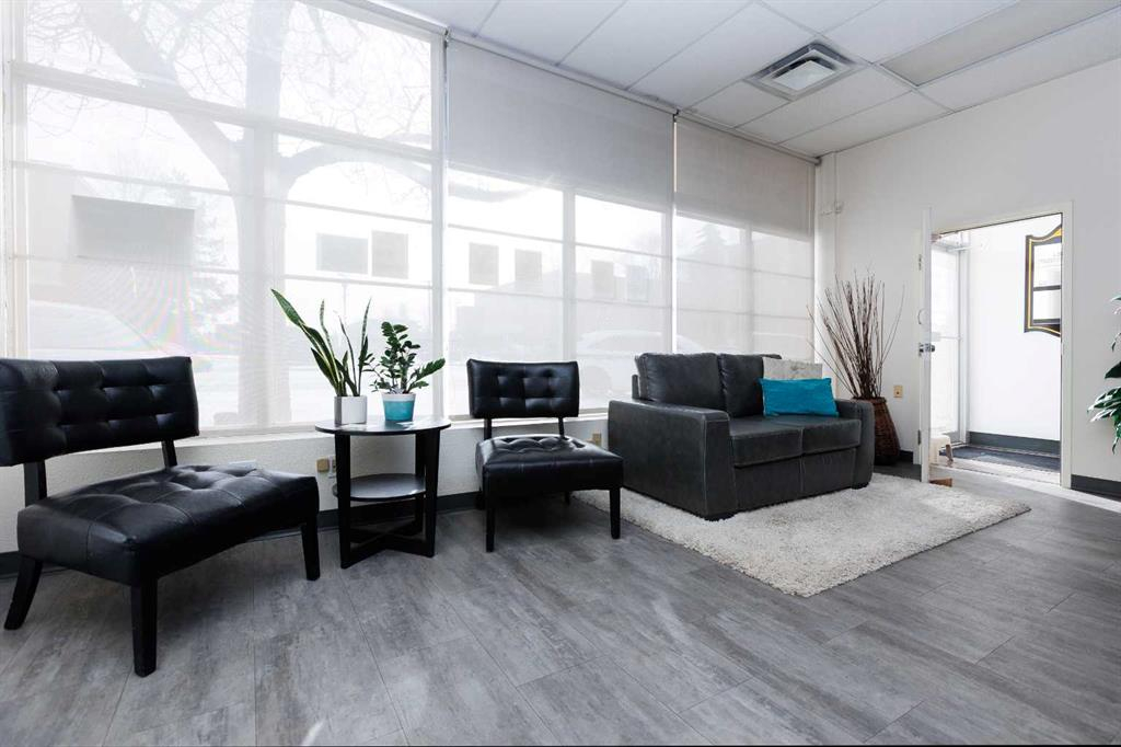 4730 50 Street, Red Deer, Alberta, T4N 1X2 (98138257)