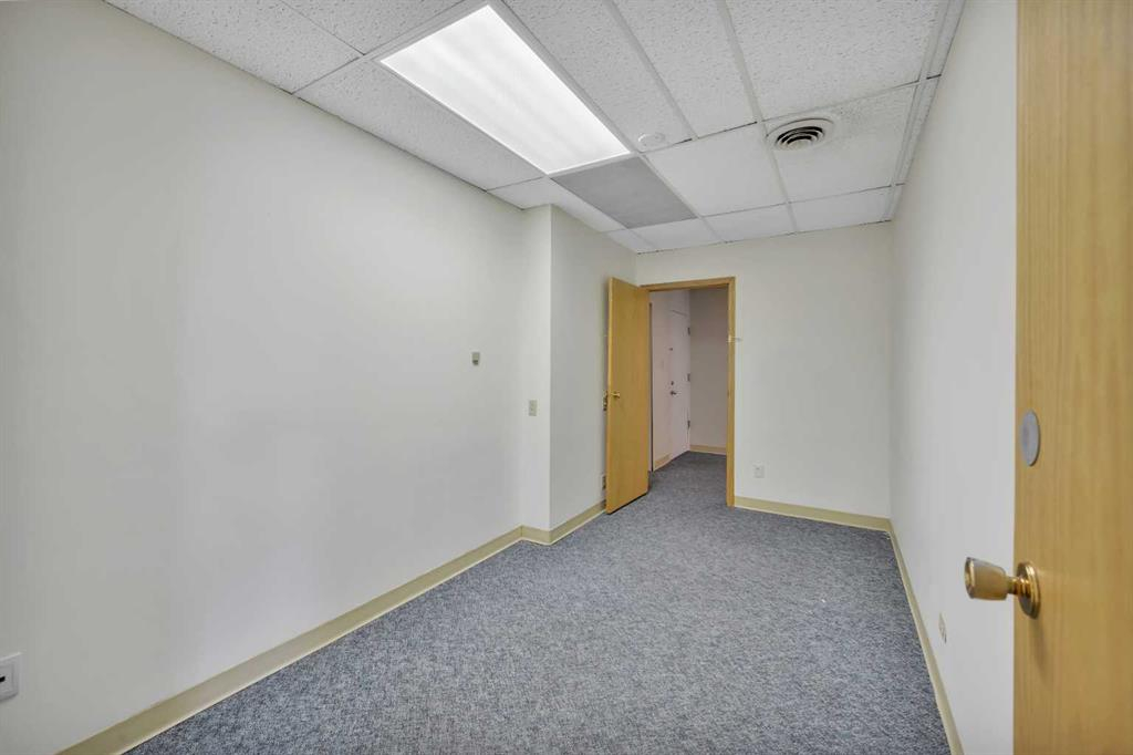 2nd floor-4820 50 Avenue, Red Deer, Alberta, T4N 4A4 (98172663)