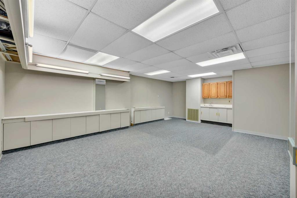 2nd floor-4820 50 Avenue, Red Deer, Alberta, T4N 4A4 (98172663)