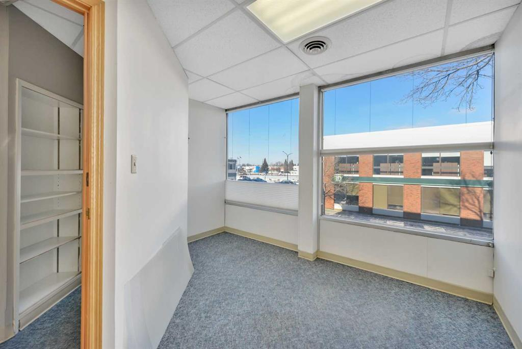 2nd floor-4820 50 Avenue, Red Deer, Alberta, T4N 4A4 (98172663)