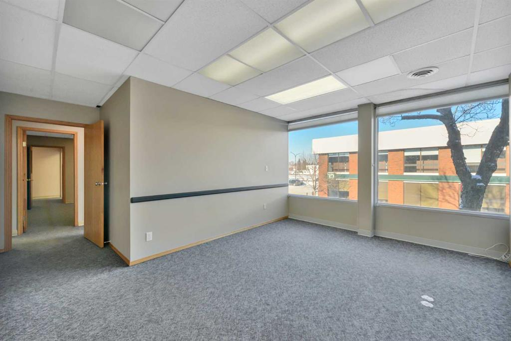 2nd floor-4820 50 Avenue, Red Deer, Alberta, T4N 4A4 (98172663)