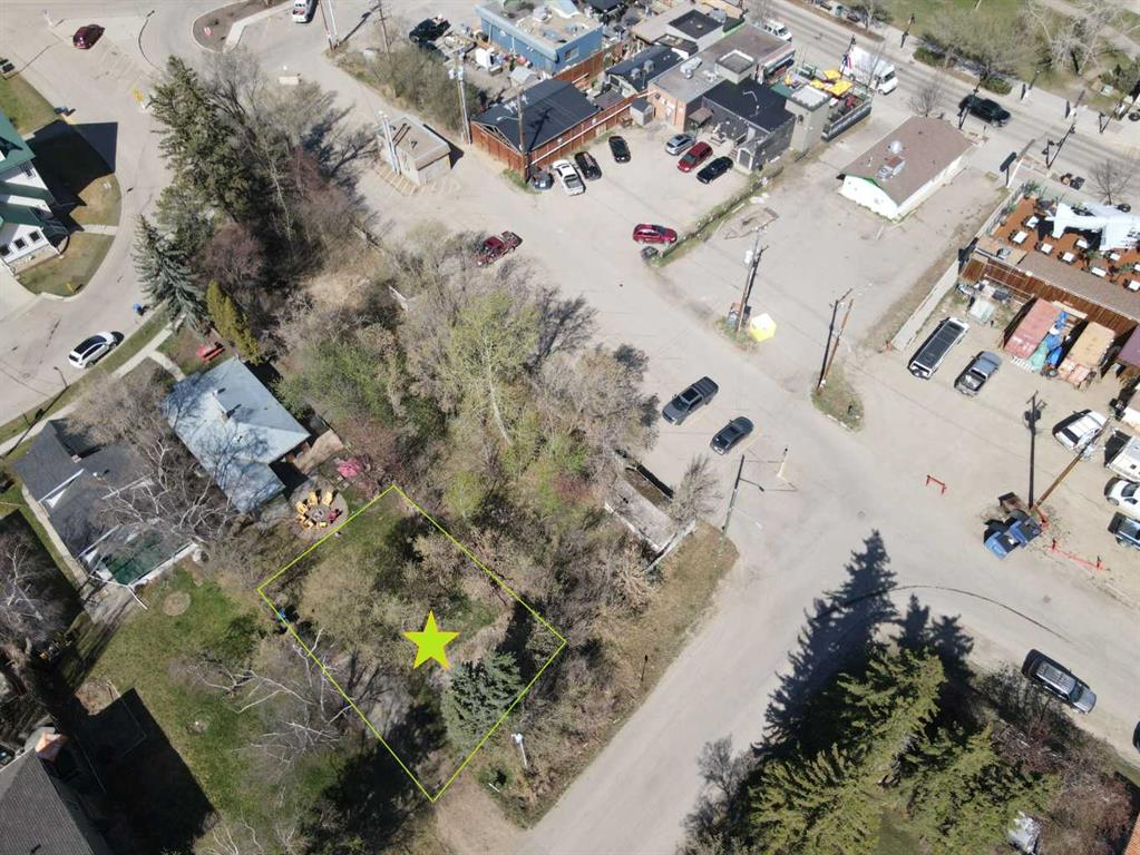 5040, 5042 47 Street, Sylvan Lake, Alberta, T4S1X9 (98350165)