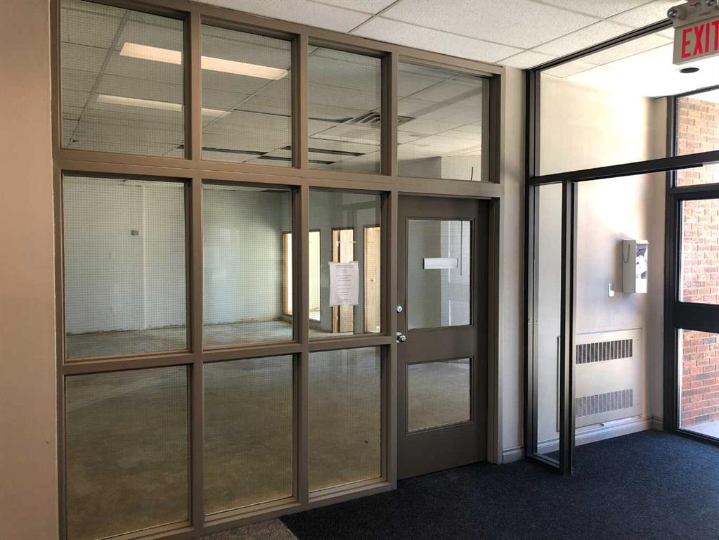 100-5201 43 Street, Red Deer, Alberta, T4N 4C4 (98377907)