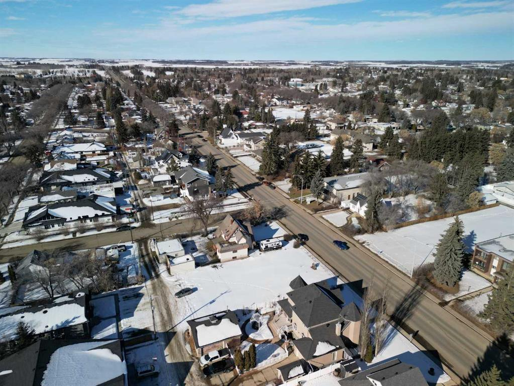 5331 50 Avenue, Lacombe, Alberta, T4L 1S6 (98810867)