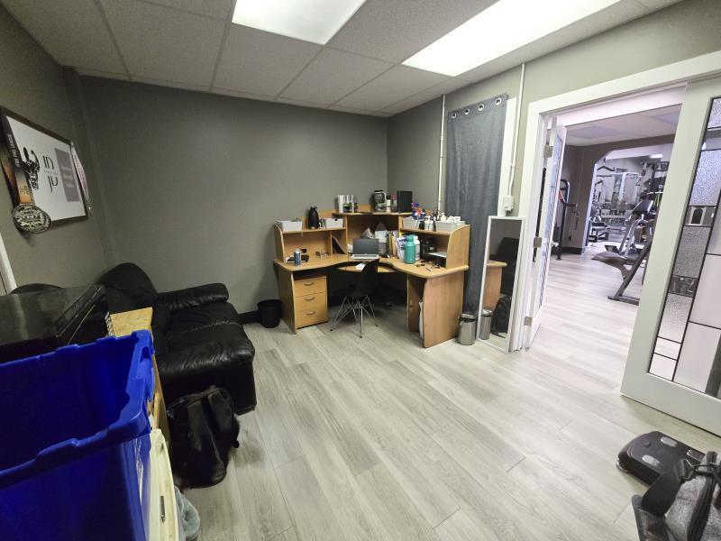 3-4418 50 Avenue, Red Deer, Alberta, T4N 3Z6 (98904769)