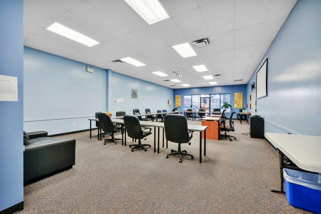 110-4828 53 Street, Red Deer, Alberta, T4N 2E8 (98936692)