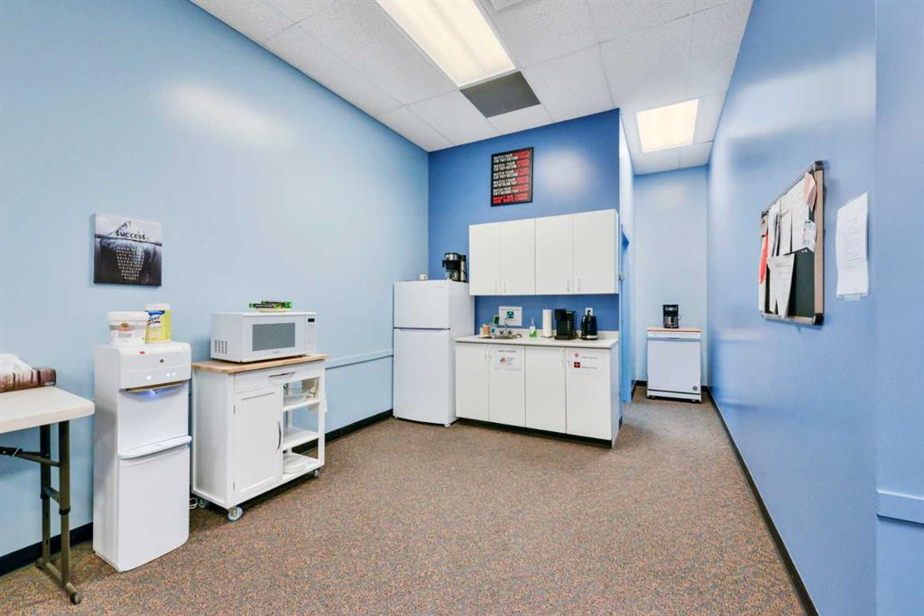 110-4828 53 Street, Red Deer, Alberta, T4N 2E8 (98936692)