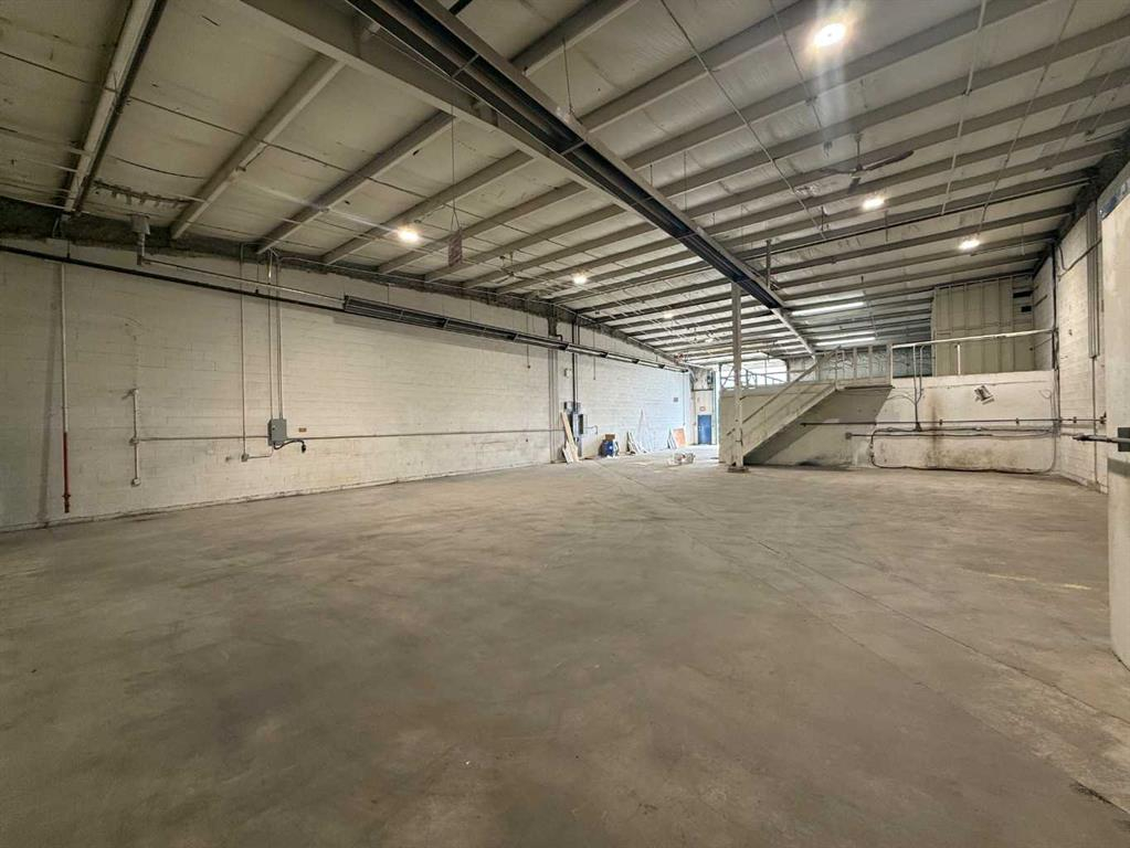 170-8319 Chiles Industrial Avenue, Red Deer, Alberta, T4P 2V5 (99232531)