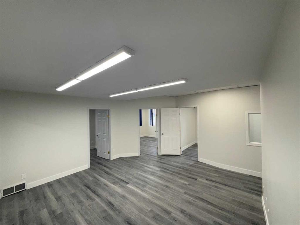 170-8319 Chiles Industrial Avenue, Red Deer, Alberta, T4P 2V5 (99232531)