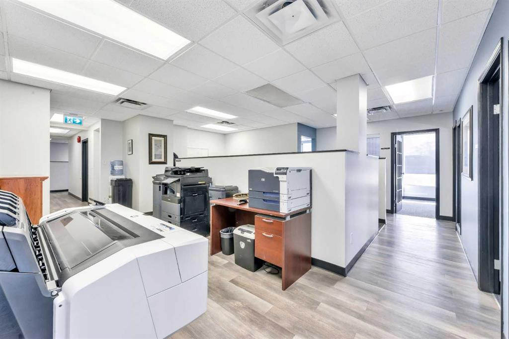 302-4702 49 Avenue, Red Deer, Alberta, T4N 3W2 (99666128)