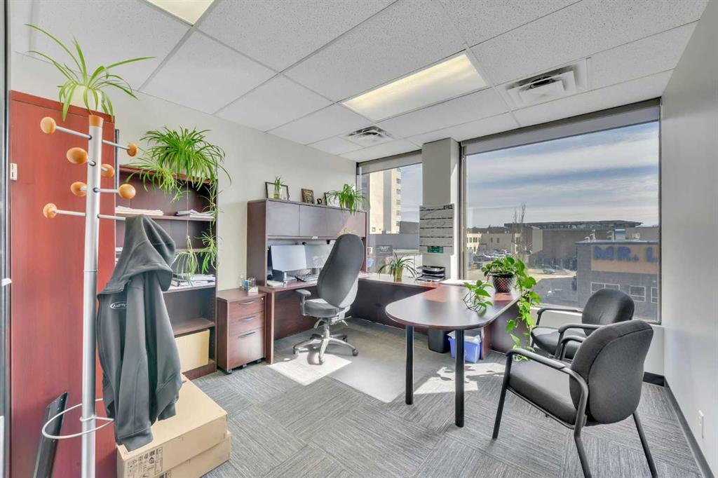 302-4702 49 Avenue, Red Deer, Alberta, T4N 3W2 (99666128)