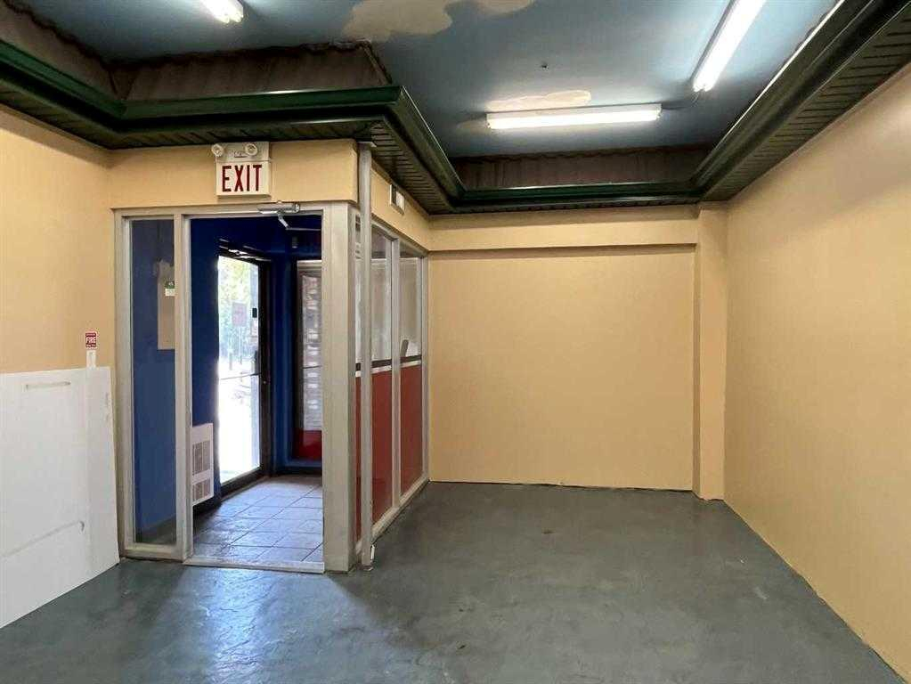 101-5121 50 Avenue, Red Deer, Alberta, T4N 4B6 (99944128)