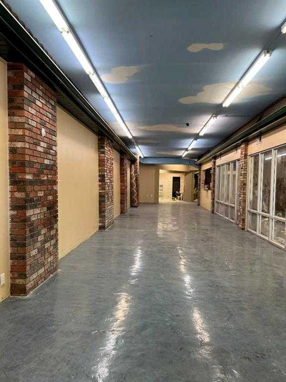 101-5121 50 Avenue, Red Deer, Alberta, T4N 4B6 (99944128)